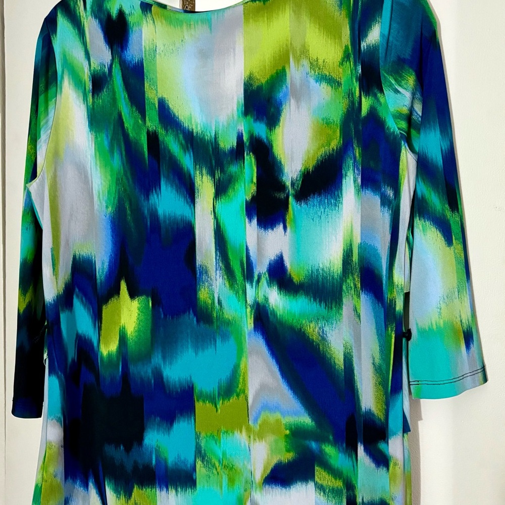 omen's Multicolor Top - Picture 4 of 4